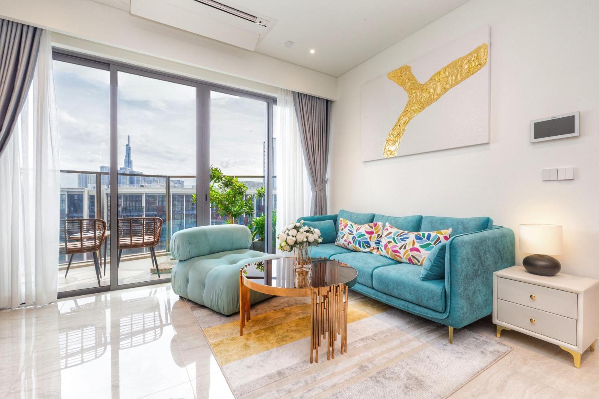 The Opera Apartment Cental Saigon Free Pool-Gym-Sauna Room- Golf Mini Ho Chi Minh City Exterior photo